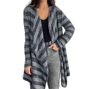 Barefoot Dreams Womens Bamboo Chic Lite Calypso Wrap Cardigan S/M Blue Style 436
